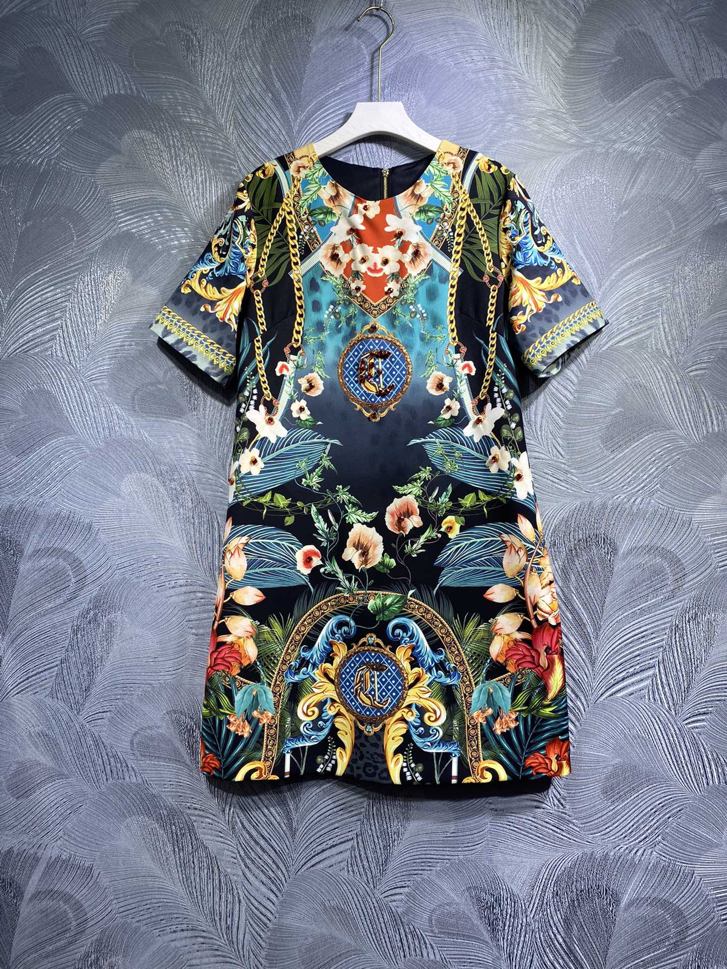 Basic & Casual Dresses European Fashion Designer Dress 2023 Summer New Round Neck Print Stapled Diamond Short Sleeve Dress, Multi
Basic & Casual Dresses European Fashion Designer Dress 2023 Summer New Round Neck Print Stapled Diamond Short Sleeve Dress, Multi