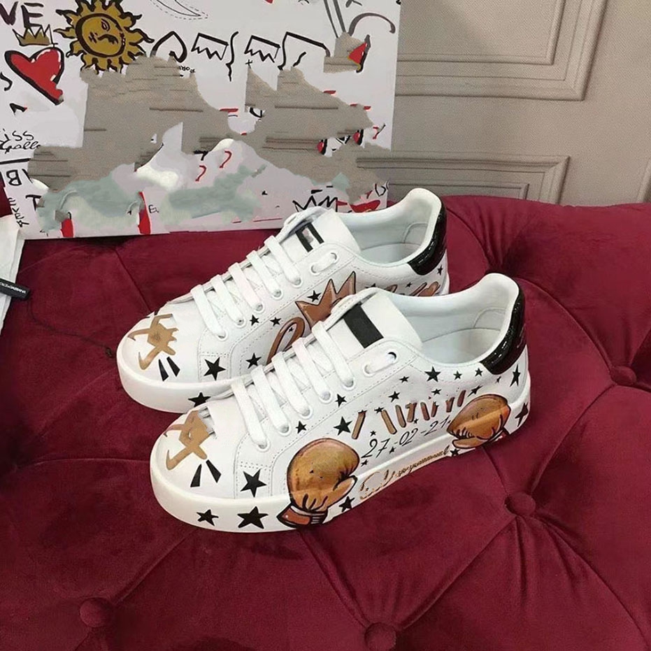 arrival Casual Shoes White Black Red Fashion Mens Women Leather Breathable Shoes Open Low sports Sneakers hckjjj0000001
arrival Casual Shoes White Black Red Fashion Mens Women Leather Breathable Shoes Open Low sports Sneakers hckjjj0000001