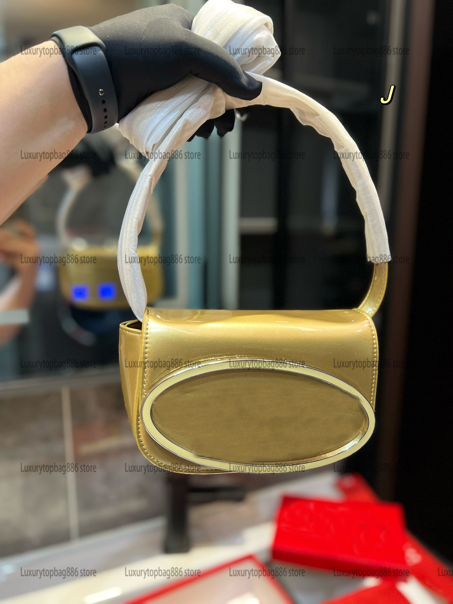 2023 Ladies shoulder bag gold Diesels Handle Designer Bag Womens Flap Luxury Handbag Female Pochette Nappa Leather Tote Casual Italy Fashion Brand Clutch Bag Purse, Black
2023 Ladies shoulder bag gold Diesels Handle Designer Bag Womens Flap Luxury Handbag Female Pochette Nappa Leather Tote Casual Italy Fashion Brand Clutch Bag Purse, Black