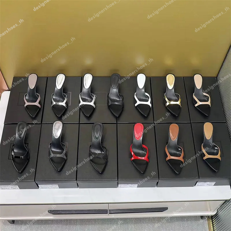 Designer Sandals Womens Mid-heel Slippers Leather Fashion Pointed Open Toe Skinny Heel Sandals Simple Sexy Banquet Shoes Wedding Heels
Designer Sandals Womens Mid-heel Slippers Leather Fashion Pointed Open Toe Skinny Heel Sandals Simple Sexy Banquet Shoes Wedding Heels