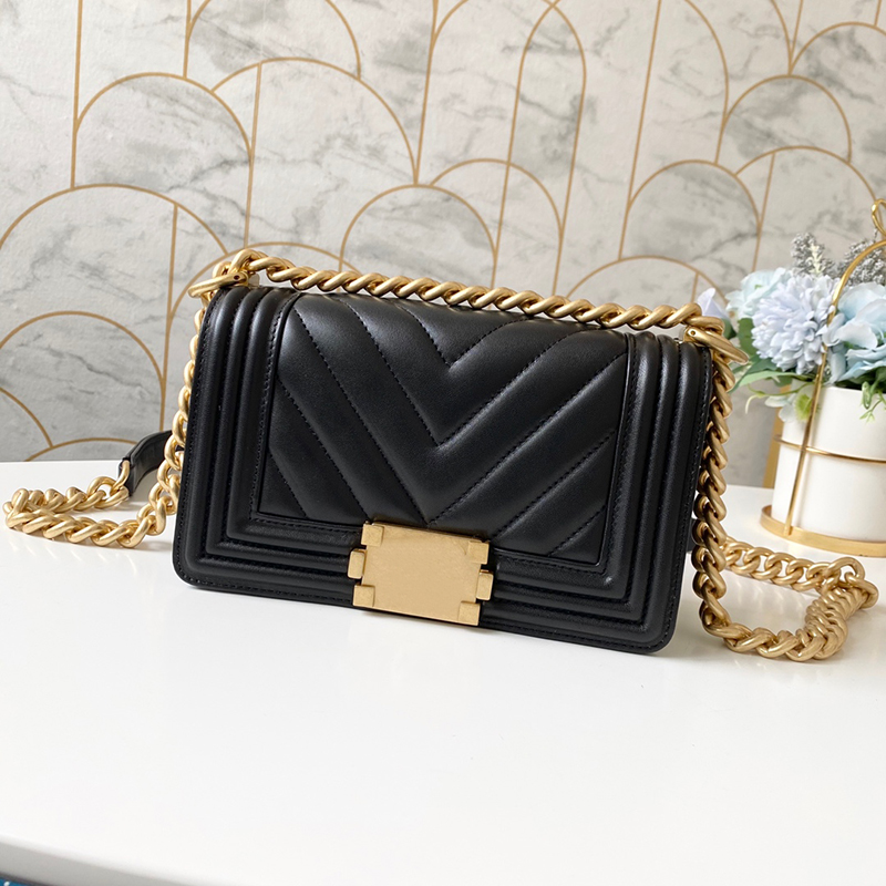 10A Designer Bags woman bag 20.5cm Chain Flap Quilted Bag Crossbody Handbags Purses Tote Lady Clutch Card Holder C Family-67085
10A Designer Bags woman bag 20.5cm Chain Flap Quilted Bag Crossbody Handbags Purses Tote Lady Clutch Card Holder C Family-67085