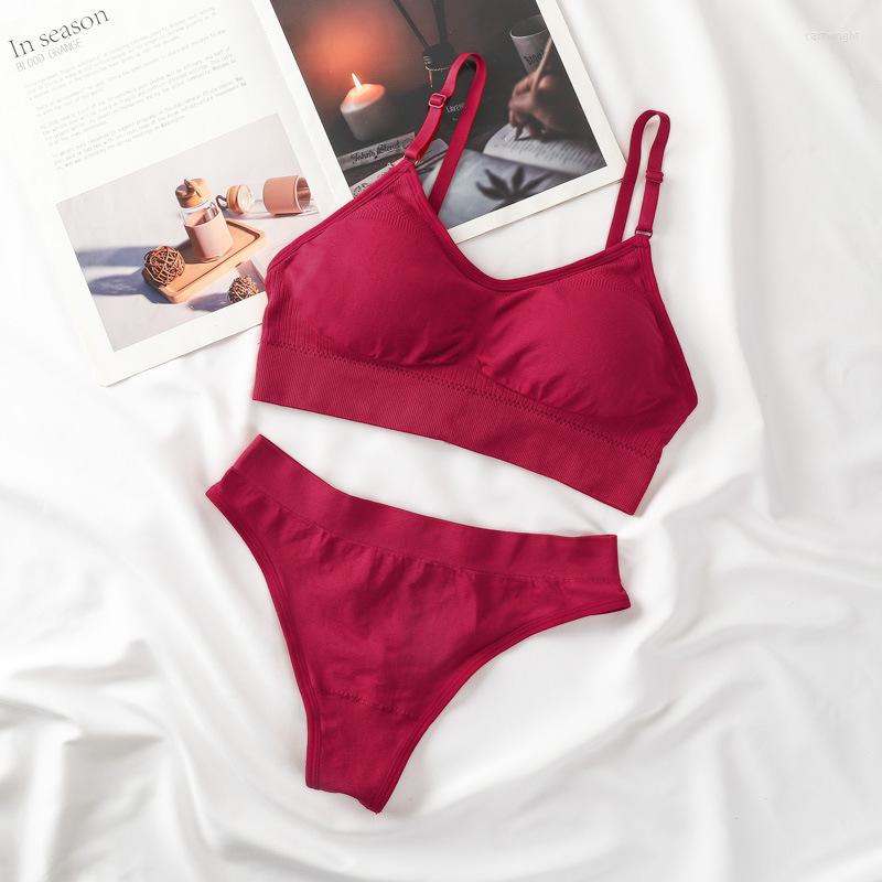 Bras Sets Bra Sexy Suspenders Beautiful Back Seamless Tube Top Wrap Chest Underwear Set No Steel Ring Panties Two-piece, Khaki
Bras Sets Bra Sexy Suspenders Beautiful Back Seamless Tube Top Wrap Chest Underwear Set No Steel Ring Panties Two-piece, Khaki