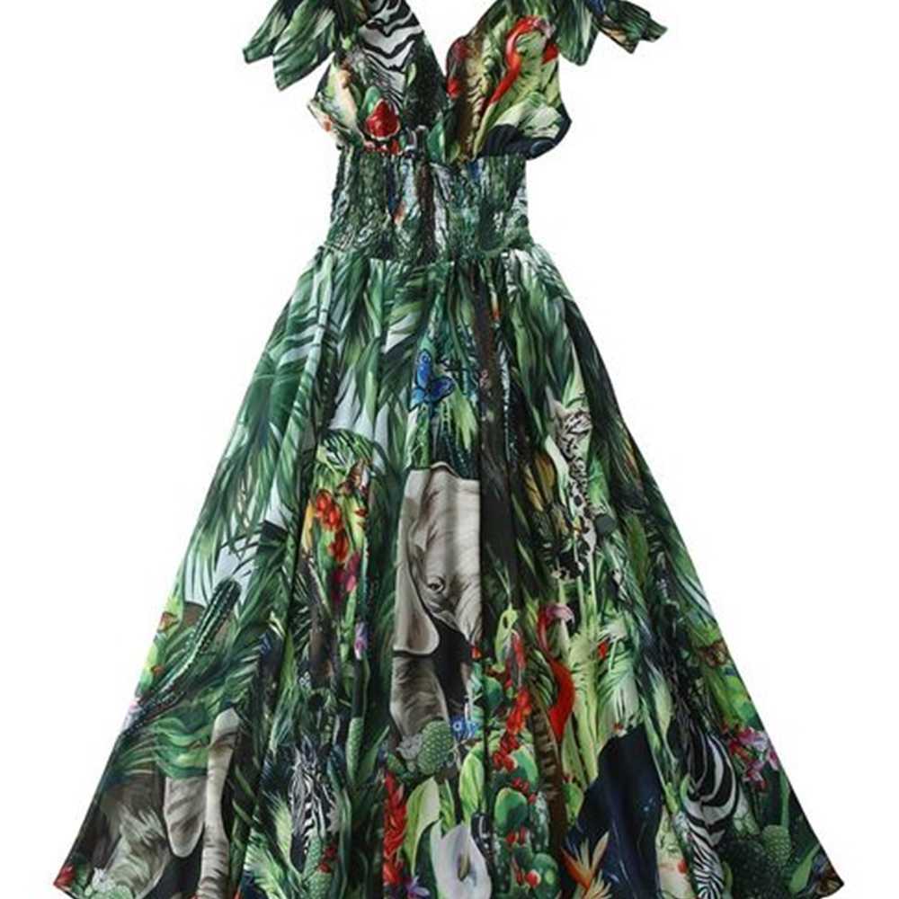 Runway Forest Animal Print Green Maxi Summer Women' Bow tie Strap V-Neck High Elastic Waist Chiffon Long Dress 2022 JSY6, Same as picture
Runway Forest Animal Print Green Maxi Summer Women' Bow tie Strap V-Neck High Elastic Waist Chiffon Long Dress 2022 JSY6, Same as picture