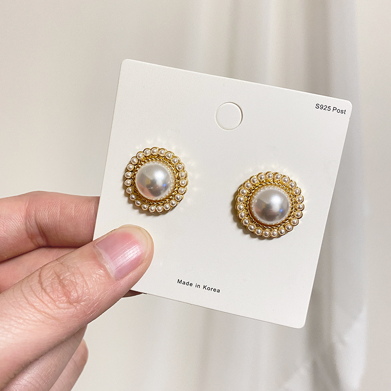 2025 new New Pearl Stud Earrings For Women Zircon CZ Rhinestones Irregular Design Earring Female Unusual Jewelry Free shipping