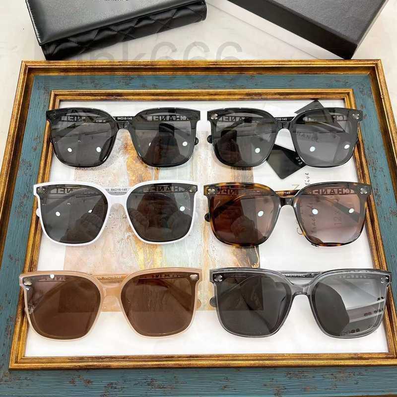 Sunglasses Designer Small fragrant sunglasses, plain face protection, small anti ultraviolet grandma, net red, the same eyeglass frame RGOO
Sunglasses Designer Small fragrant sunglasses, plain face protection, small anti ultraviolet grandma, net red, the same eyeglass frame RGOO