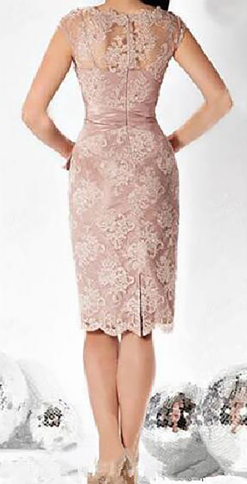 2023 Blush Pink Sheath Lace Mother of the Bride Dresses Knee Length Beaded Sash Scoop Neckline Cap Sleeve Short Sheer Formal Evening Gowns