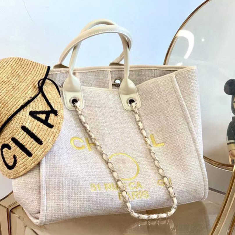 Fashion Luxury Women's Hand Bags Embroidered Brand Handbag Female Pearl Beach Bag Big Shopping Ladies Small Backpacks Canvas Chain Backpack Evening Handbags 8SI6
Fashion Luxury Women's Hand Bags Embroidered Brand Handbag Female Pearl Beach Bag Big Shopping Ladies Small Backpacks Canvas Chain Backpack Evening Handbags 8SI6