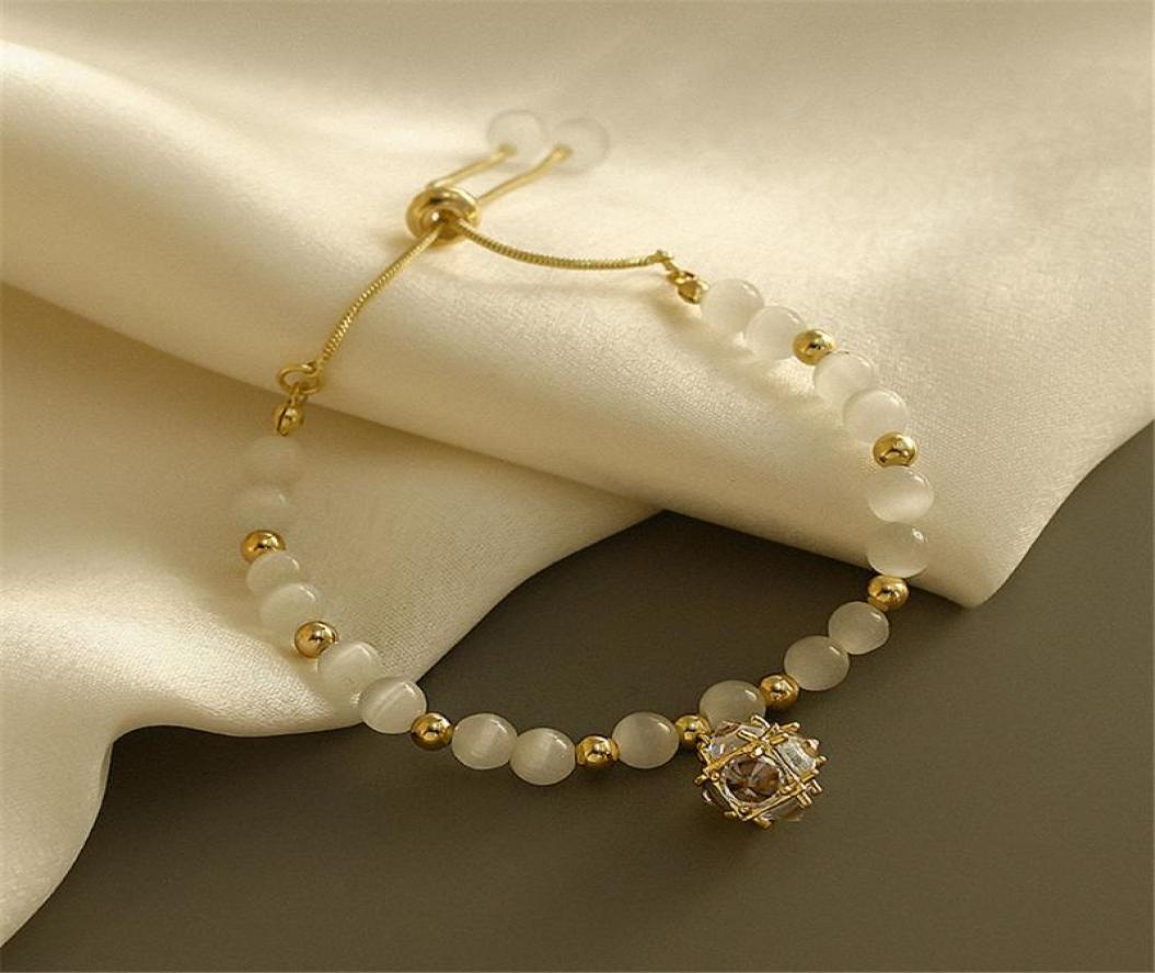 Charm Bracelets Fashion Simple Adjustable Opal Bracelet Net Red Niche Design Sense Rhinestone Jewelry5213517
Charm Bracelets Fashion Simple Adjustable Opal Bracelet Net Red Niche Design Sense Rhinestone Jewelry5213517
