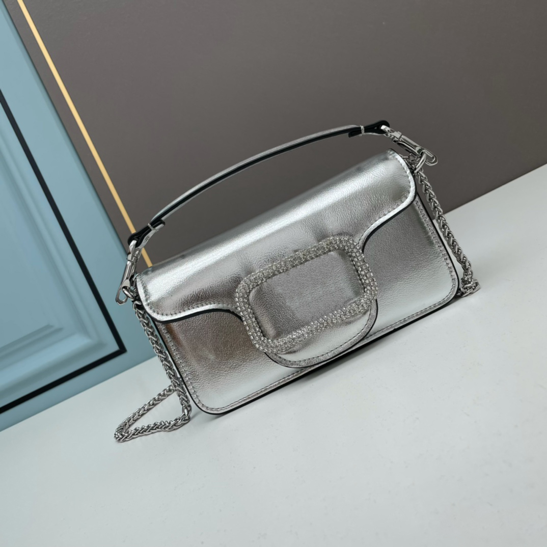7A designer loco bag Ladies chain handbag sheep leather lining faux crystal design High Quality shoulder bag Luxury crossbody bag new 2023, #2
7A designer loco bag Ladies chain handbag sheep leather lining faux crystal design High Quality shoulder bag Luxury crossbody bag new 2023, #2