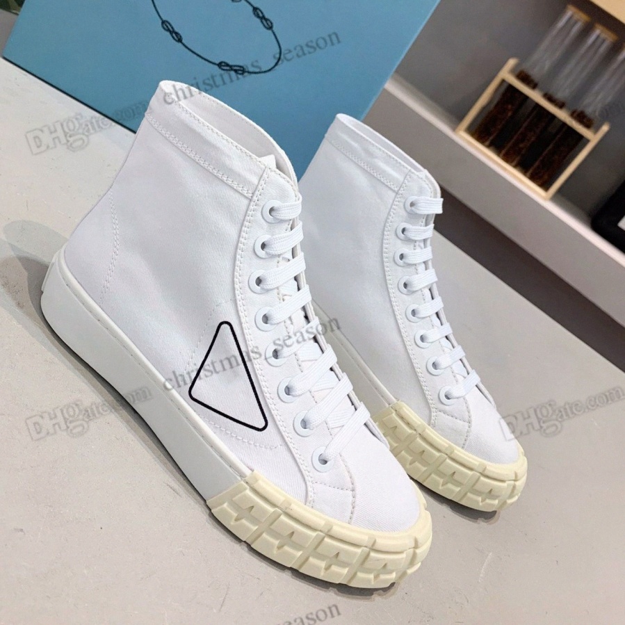 Double Wheel Nylon Gabardine Designer Prad Casual Shoes Men Women Wheel Cassetta Flat Prads High Fabric Runner Trainers Canvas Shoe GabbID1#
Double Wheel Nylon Gabardine Designer Prad Casual Shoes Men Women Wheel Cassetta Flat Prads High Fabric Runner Trainers Canvas Shoe GabbID1#