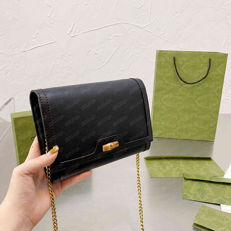 Womens Luxury Designer Woc Shoulder Bags Handbag Cowhide Genuine Leather Texture G Bag Messenger Lady Travel Credit Card Handbags 2306062BF, G#black
Womens Luxury Designer Woc Shoulder Bags Handbag Cowhide Genuine Leather Texture G Bag Messenger Lady Travel Credit Card Handbags 2306062BF, G#black