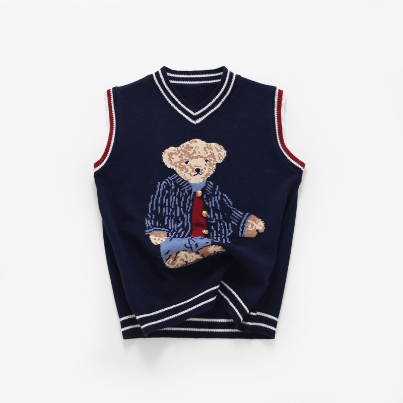 Family Matching Outfits Autumn ParentChild Vest Sweater For Kids Bear Knit Top Dad Mom And Son Daughter Christmas Knitted Cardigan 230601