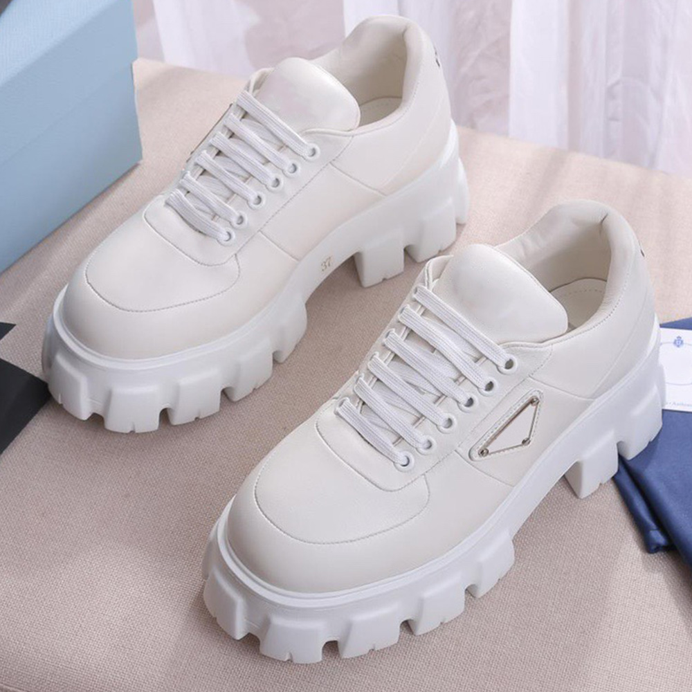 New Brushed leather Monolith loafers The Dress shoes takes name from the thick rubber sole is embodiment of a timeless design that stands out for its innovation style