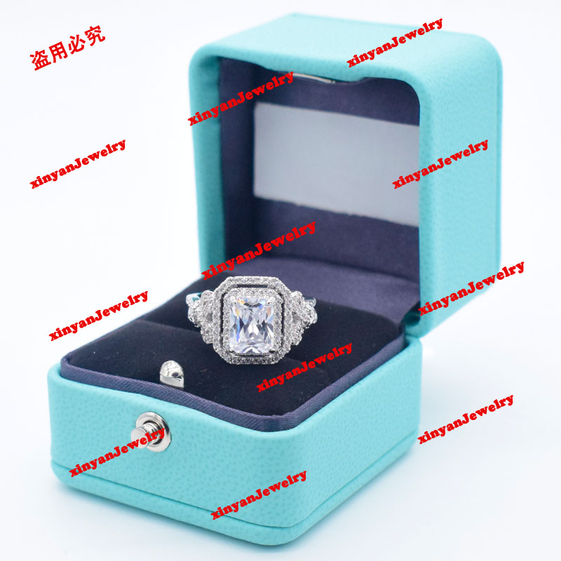 Designer Rings Fashion Jewelry Ladies Casual Single Diamond Ring Gift Wedding Party Use
Designer Rings Fashion Jewelry Ladies Casual Single Diamond Ring Gift Wedding Party Use