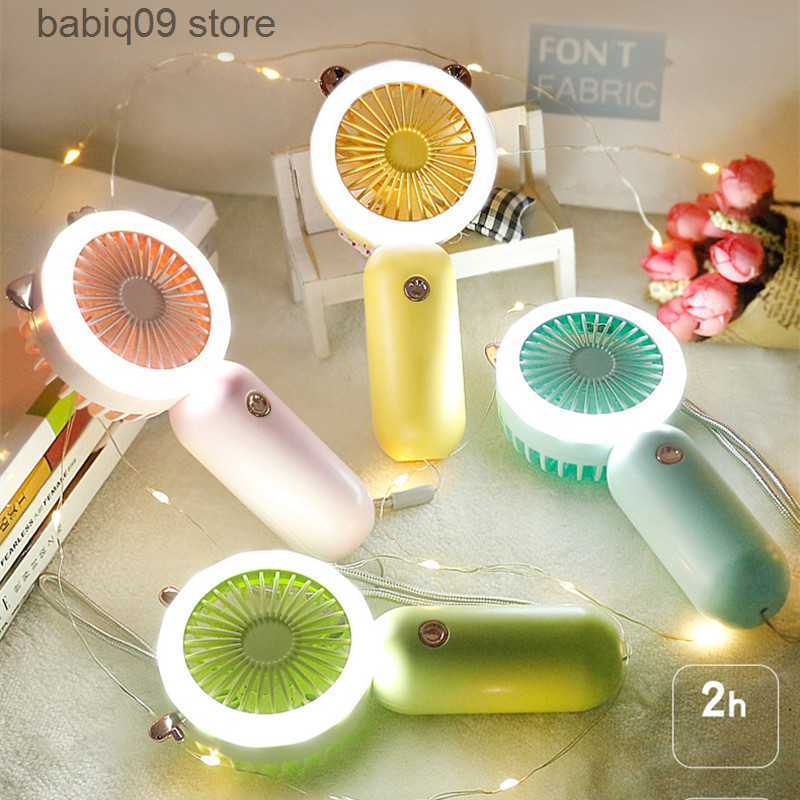 Electric Fans Handheld Mini Fan USB Rechargeable Fans Night Light Cartoon Mini Mute Outdoor Portable Belt Summer Small Pocket Fan Wholesale T230602
Electric Fans Handheld Mini Fan USB Rechargeable Fans Night Light Cartoon Mini Mute Outdoor Portable Belt Summer Small Pocket Fan Wholesale T230602