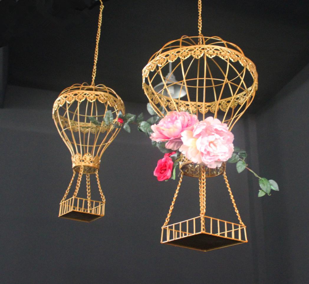 Celebration prop wedding birthday party stage ceiling decor wedding flower vase holder drop ornament decor ceiling hanging air9154375, White
Celebration prop wedding birthday party stage ceiling decor wedding flower vase holder drop ornament decor ceiling hanging air9154375, White