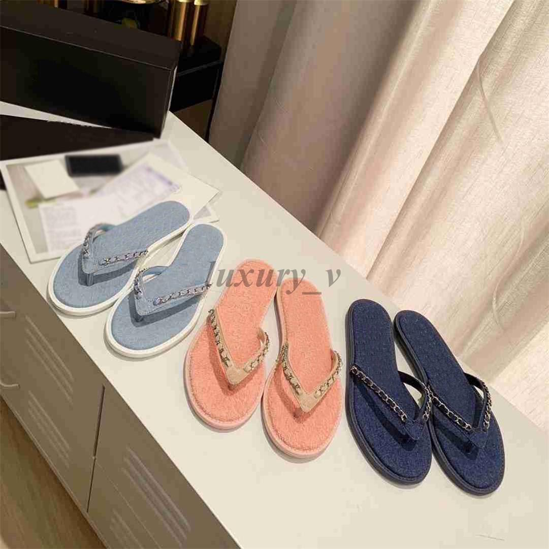Designer Denim Flip Flops Women Chain Slippers Summer Slides Fashion Summer Beach Flats Indoor Sandals Candy Color Slipper
Designer Denim Flip Flops Women Chain Slippers Summer Slides Fashion Summer Beach Flats Indoor Sandals Candy Color Slipper