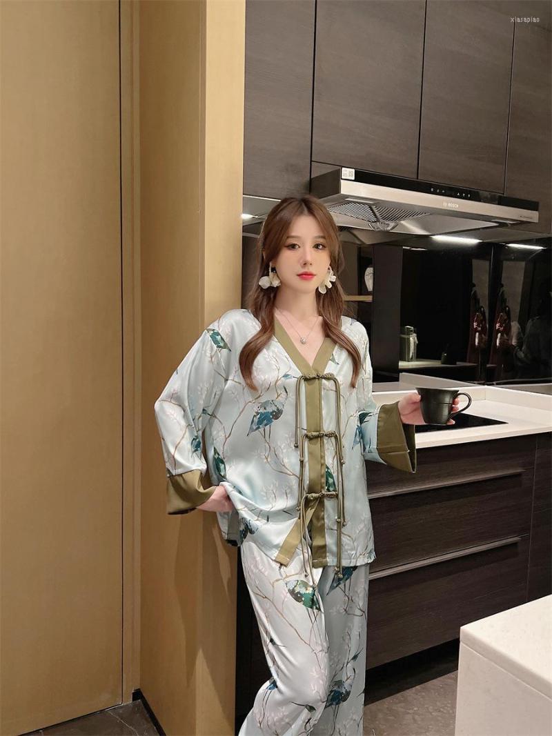 Women's Sleepwear Green Pajamas Suit With Buttons Lapel Two Pieces Shirt&Pants Set Sexy Pyjamas Pour Femme Long Sleeve Home Clothes
Women's Sleepwear Green Pajamas Suit With Buttons Lapel Two Pieces Shirt&Pants Set Sexy Pyjamas Pour Femme Long Sleeve Home Clothes