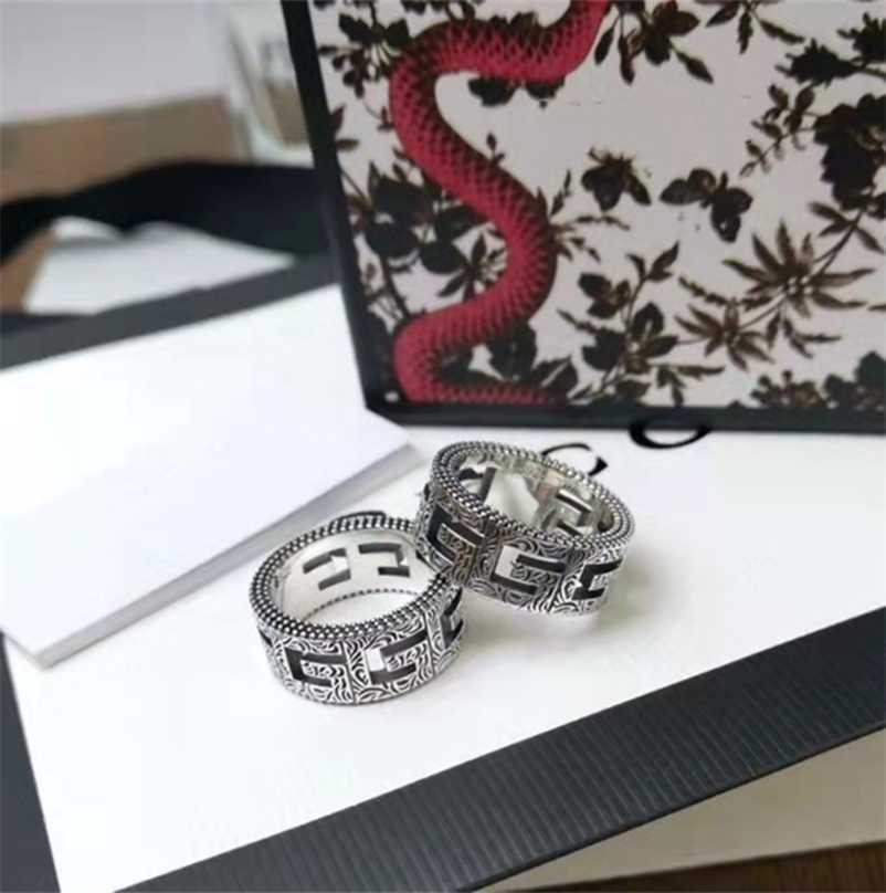 designer jewelry bracelet necklace high quality square city wall pattern hollow men's women's old ring pair
designer jewelry bracelet necklace high quality square city wall pattern hollow men's women's old ring pair