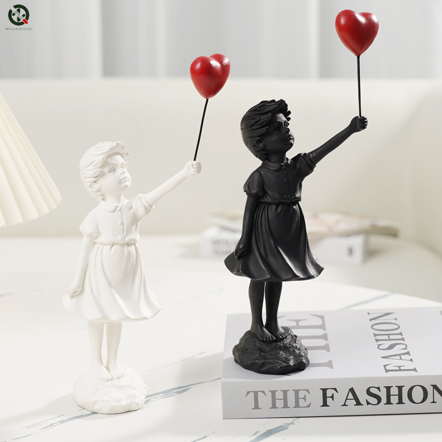 Decorative Objects Figurines Flying Balloon Girl Figurine Banksy Home Decor Modern Art Sculpture Resin Figure Craft Ornament Collectible Statue 230602