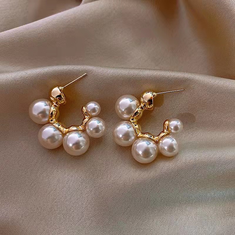 2025 new New Pearl Stud Earrings For Women Zircon CZ Rhinestones Irregular Design Earring Female Unusual Jewelry Free shipping