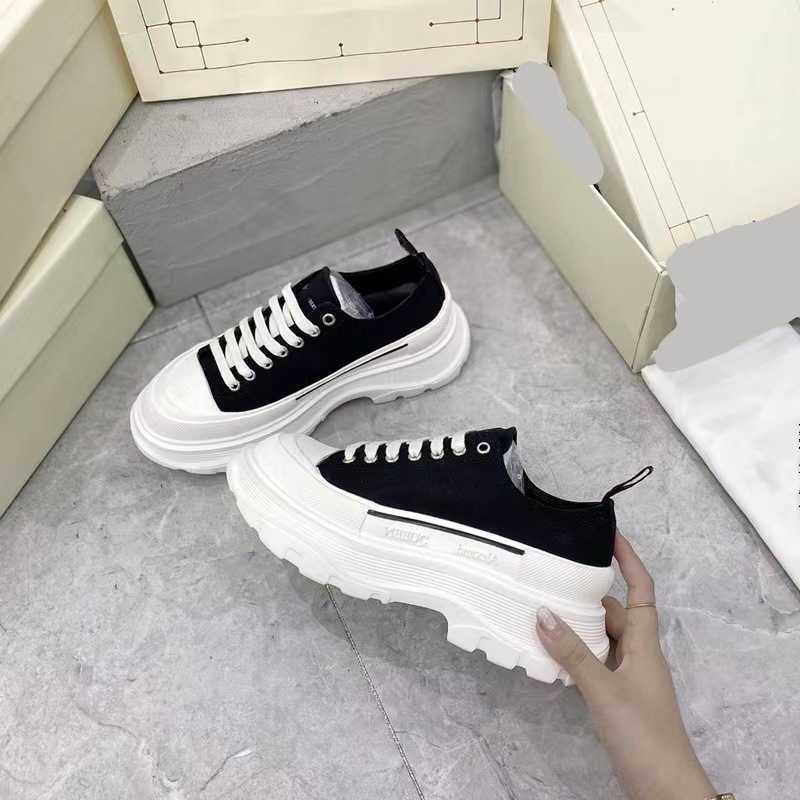 Designer Shoes Running Shoes Maikun thick sole small white shoes 2022 new high rise dad shoes sponge cake sole lace up canvas shoes street photo style
Designer Shoes Running Shoes Maikun thick sole small white shoes 2022 new high rise dad shoes sponge cake sole lace up canvas shoes street photo style