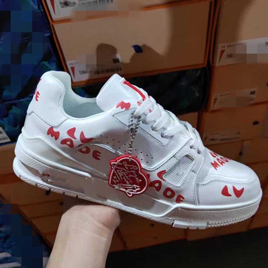 High quality Spring men Shoes luxury designer sneaker matching white matte cowhide with the same color outsole size38-46 mkjkmkj00003
High quality Spring men Shoes luxury designer sneaker matching white matte cowhide with the same color outsole size38-46 mkjkmkj00003