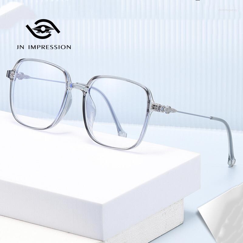Sunglasses Korean Style Retro Trend Men's And Women's One-piece Nose Pads Simple TR90 Transparent Frame Plain Glasses Minus
Sunglasses Korean Style Retro Trend Men's And Women's One-piece Nose Pads Simple TR90 Transparent Frame Plain Glasses Minus