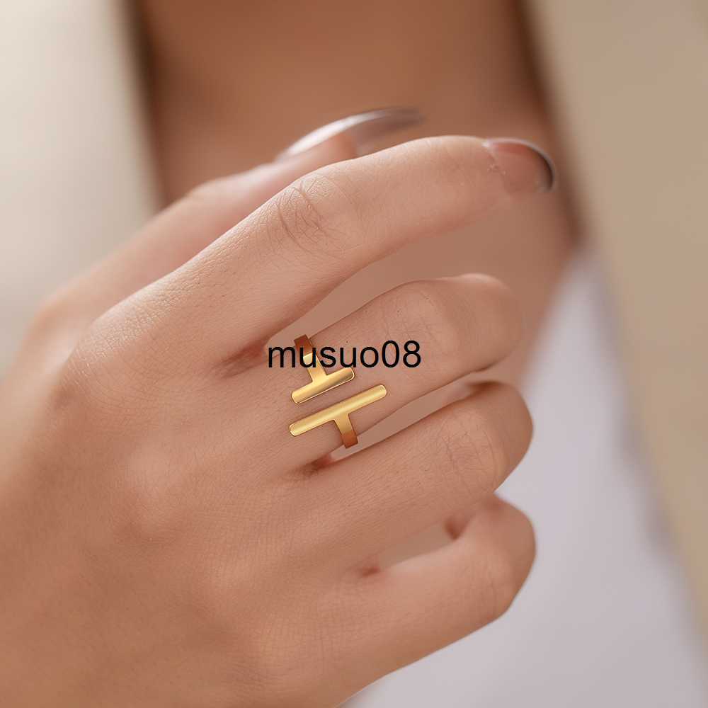 Band Rings Stainless Steel Ring Simple Minimalist Stick Fashion Couple Adjustable Rings For Women Jewelry Wedding Party Girls Trend Gifts J230602
Band Rings Stainless Steel Ring Simple Minimalist Stick Fashion Couple Adjustable Rings For Women Jewelry Wedding Party Girls Trend Gifts J230602