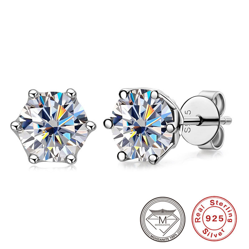 Classic Stud Earrings 0.5/1 carat Moissanite Earring 925 Sterling Silver Ear Studs Jewelry for Women
Classic Stud Earrings 0.5/1 carat Moissanite Earring 925 Sterling Silver Ear Studs Jewelry for Women