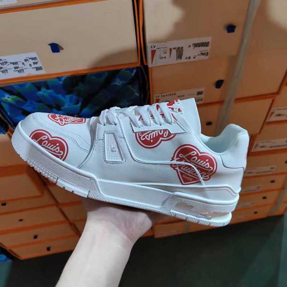 High quality Spring men Shoes luxury designer sneaker matching white matte cowhide with the same color outsole size38-46 mkjkmkj00004
High quality Spring men Shoes luxury designer sneaker matching white matte cowhide with the same color outsole size38-46 mkjkmkj00004