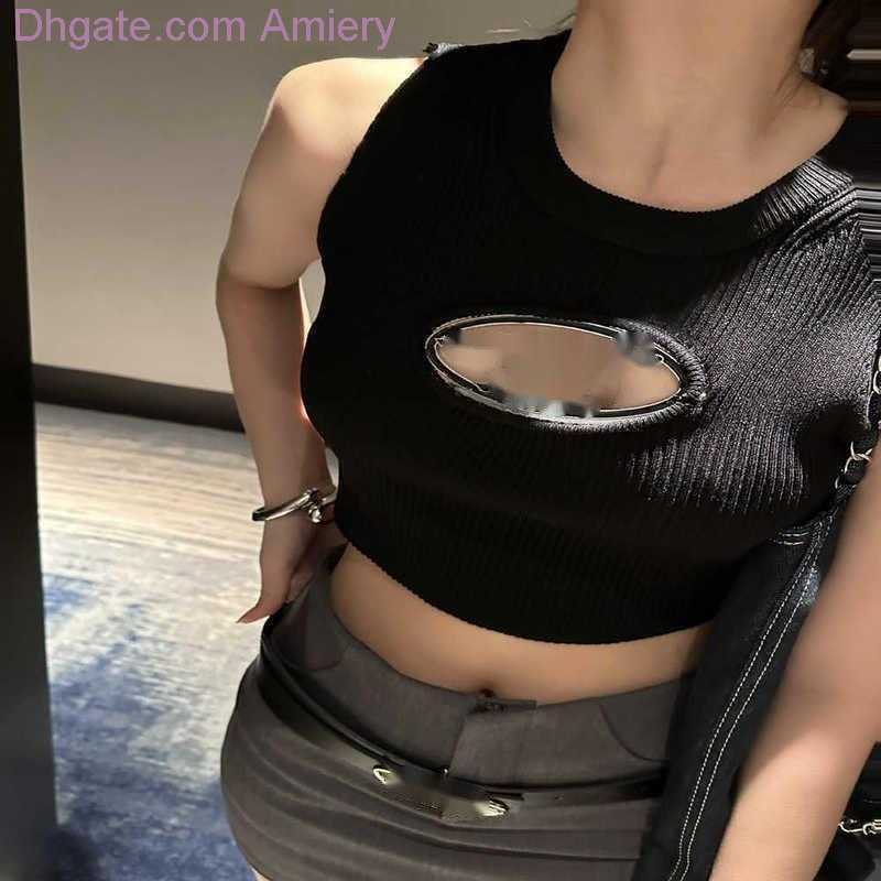 Designer T Shirt Women Ribbed Plain Cut Out Vest Tank Top Letter Metal Knitted Sleeveless Crop Tops tank Tshirt Camisoles Black White
Designer T Shirt Women Ribbed Plain Cut Out Vest Tank Top Letter Metal Knitted Sleeveless Crop Tops tank Tshirt Camisoles Black White