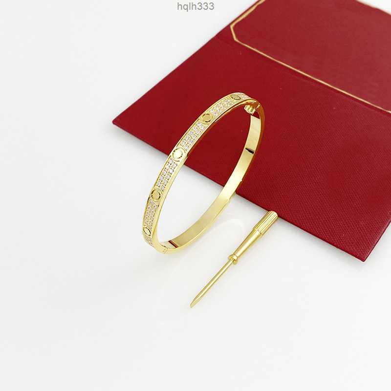 Diamond Bracelet Designer Gold Bangel for Women Men Luxury Designer Jewelry Stainless Steel Charm Cuff Silver Rose Love Braceletsakcy
Diamond Bracelet Designer Gold Bangel for Women Men Luxury Designer Jewelry Stainless Steel Charm Cuff Silver Rose Love Braceletsakcy