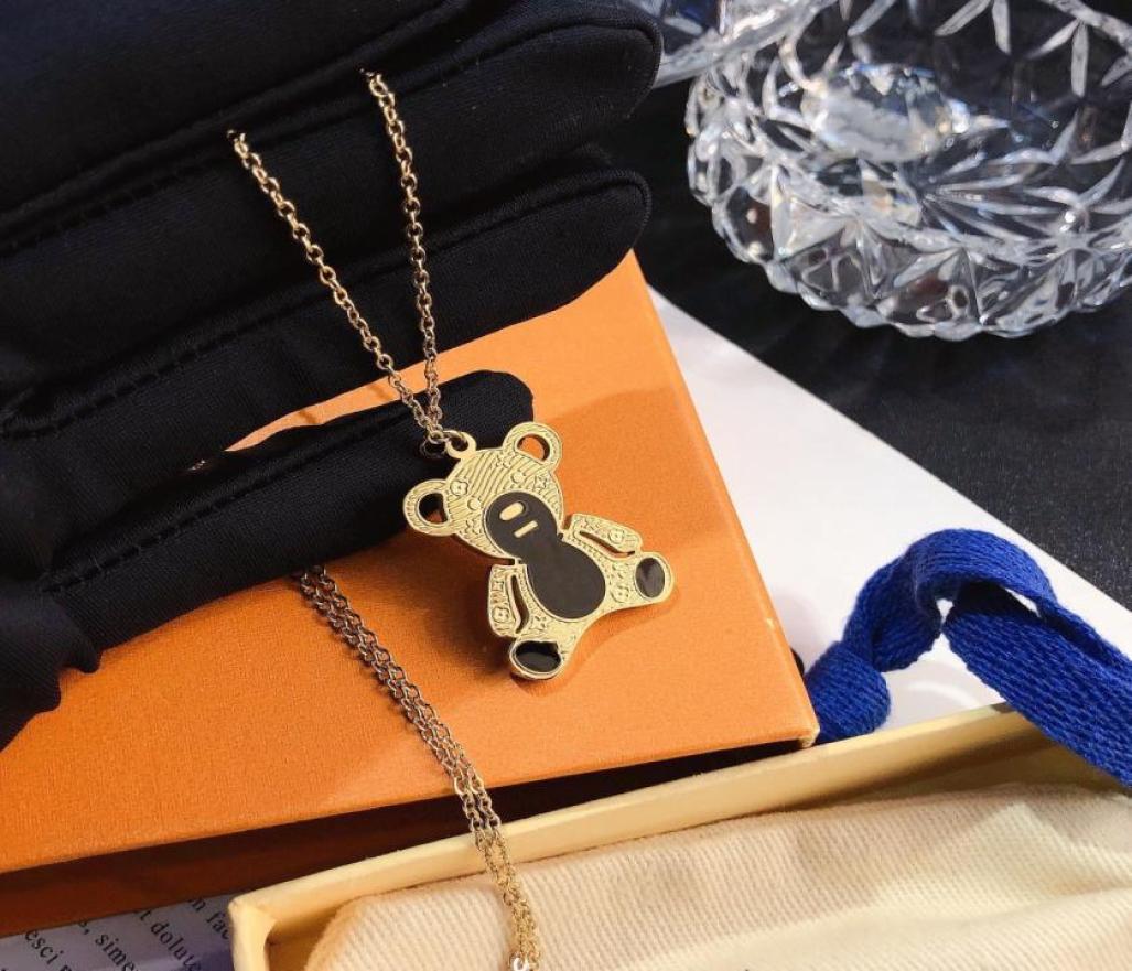 luxury designer jewelry women Necklace Designer gold lock pendant for men elegant silver chain necklaces and earrings bracelets su1987297
luxury designer jewelry women Necklace Designer gold lock pendant for men elegant silver chain necklaces and earrings bracelets su1987297