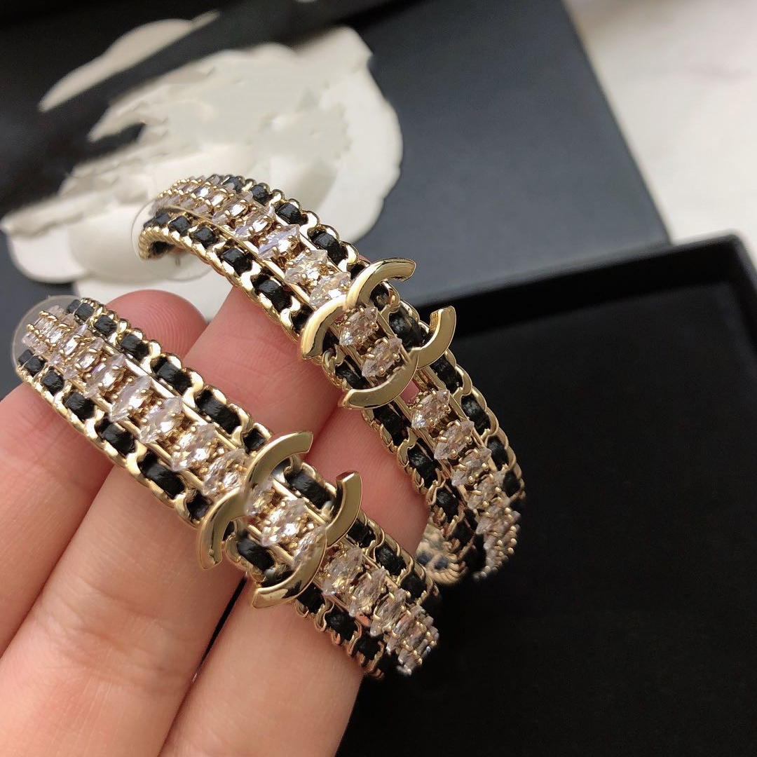 Fashion stud jewelry designers luxury ccity earrings orecchini plated silver womens earring trendy small gold letter designer Long earrings 6434
Fashion stud jewelry designers luxury ccity earrings orecchini plated silver womens earring trendy small gold letter designer Long earrings 6434