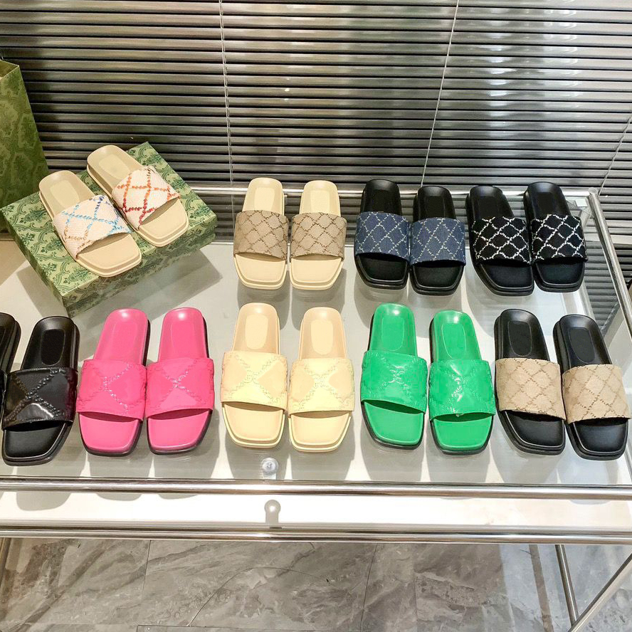 2023 Designer Womens Slippers Square Toe Flat Sandals Summer Leather Slides Woman Mules Seaside Embroidery Knitted Flip-Flops Pantoufles Sandales Outdoor Shoes
2023 Designer Womens Slippers Square Toe Flat Sandals Summer Leather Slides Woman Mules Seaside Embroidery Knitted Flip-Flops Pantoufles Sandales Outdoor Shoes