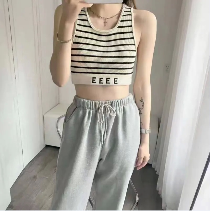 Womens Designers Knit Vest Sweaters T Shirts Designer Striped Letter Sleeveless Tops Knits Fashion Style Ladies Pullover
Womens Designers Knit Vest Sweaters T Shirts Designer Striped Letter Sleeveless Tops Knits Fashion Style Ladies Pullover