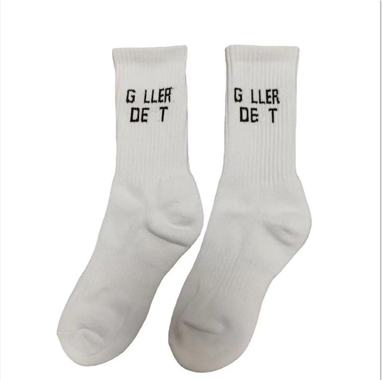 Multi Color Cotton Socks Mens and Womens Matching Classic Letter Breathable Stockings Mixed Soccer Basketball Sports Socks N1
Multi Color Cotton Socks Mens and Womens Matching Classic Letter Breathable Stockings Mixed Soccer Basketball Sports Socks N1