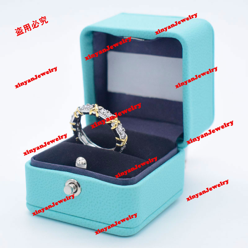 Love Ring Women Rings Classic Luxury Lover Ring For Love Wedding Diamond Ring 18k Gold Silver Rose Never Fade Not Allergic -6/7/8/9/10mm
Love Ring Women Rings Classic Luxury Lover Ring For Love Wedding Diamond Ring 18k Gold Silver Rose Never Fade Not Allergic -6/7/8/9/10mm