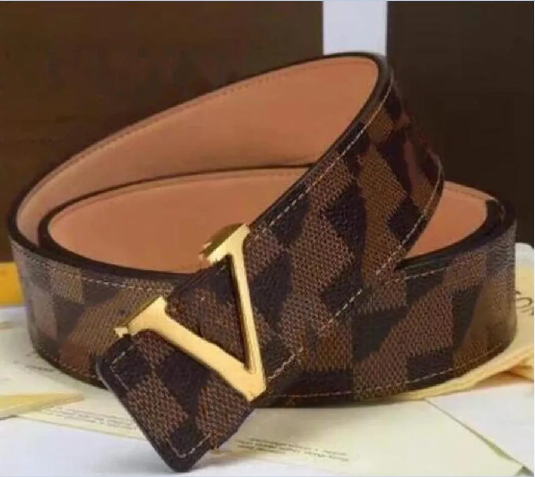 PV6 2023 Luxury designer Louis Vuitton LV Belt Buckle Fashion Genuine Leather Women Belts For men Letter Double Big gold classical
PV6 2023 Luxury designer Louis Vuitton LV Belt Buckle Fashion Genuine Leather Women Belts For men Letter Double Big gold classical