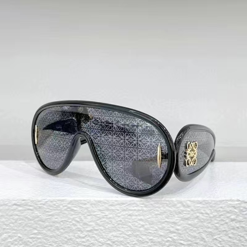 Wave Mask Sunglasses Large Frame Womens Designer Glasses Acetate Fiber Mask Sunglasses loewe Fashion UV400 Protective Glasses
Wave Mask Sunglasses Large Frame Womens Designer Glasses Acetate Fiber Mask Sunglasses loewe Fashion UV400 Protective Glasses
