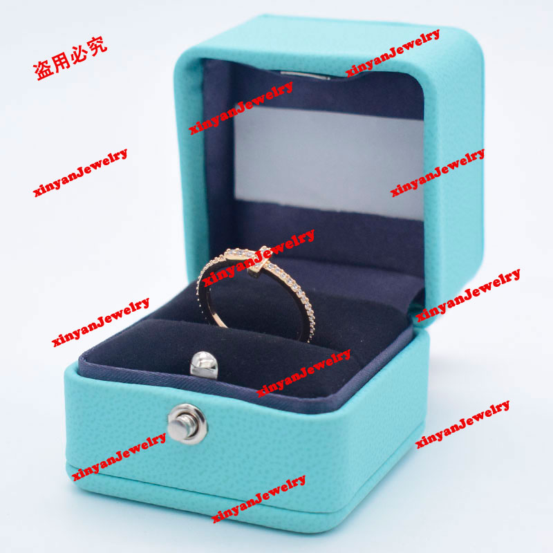 Designer Rings Women/men Luxury Ring Jewelry Titanium Steel Gold-plated Never Fade Not Allergic Gold/Silver/Rose
Designer Rings Women/men Luxury Ring Jewelry Titanium Steel Gold-plated Never Fade Not Allergic Gold/Silver/Rose