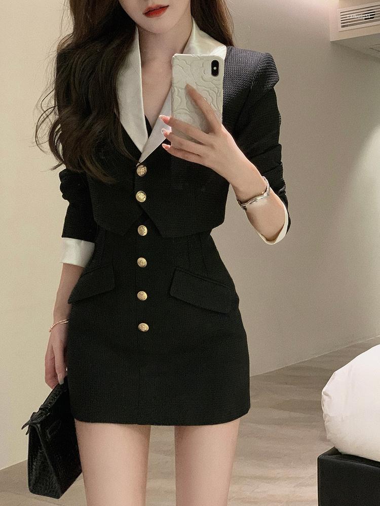 Work Dresses Black Y2k Mini Skirt Set Women Casual Korean 2 Piece Dress Crop Tops Jacket Short Skirts Elegant Suit 2023 Autumn
Work Dresses Black Y2k Mini Skirt Set Women Casual Korean 2 Piece Dress Crop Tops Jacket Short Skirts Elegant Suit 2023 Autumn