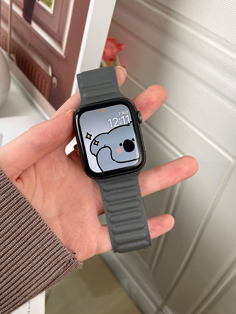 Dropshipping Leather Link Bracelet for iwatch band Series 6 SE 44mm 40mm 38mm 42mm watchband Magnetic Loop bracelet
Dropshipping Leather Link Bracelet for iwatch band Series 6 SE 44mm 40mm 38mm 42mm watchband Magnetic Loop bracelet