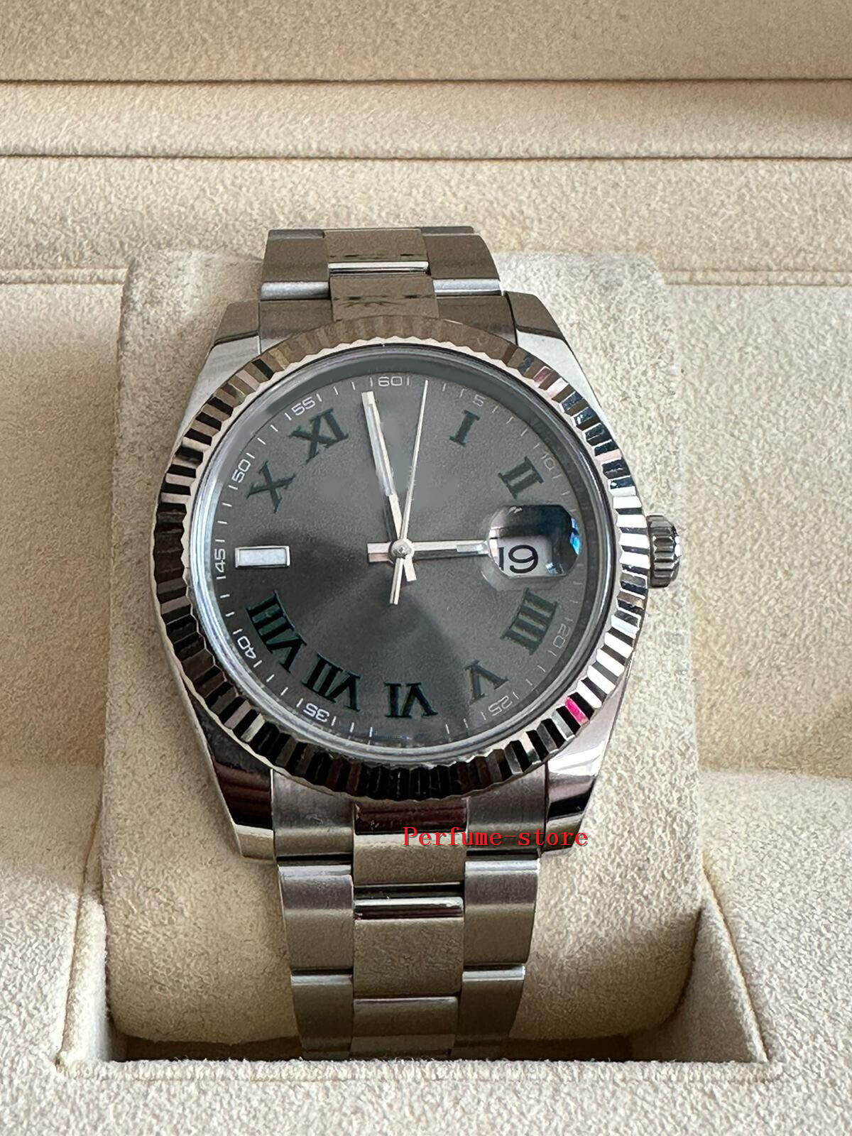 Datejust 41mm 126334 Oyster Steel Wimbledon Dial Oyster Bracelet Fashion brand automatic waterproof sapphire men's watch
Datejust 41mm 126334 Oyster Steel Wimbledon Dial Oyster Bracelet Fashion brand automatic waterproof sapphire men's watch