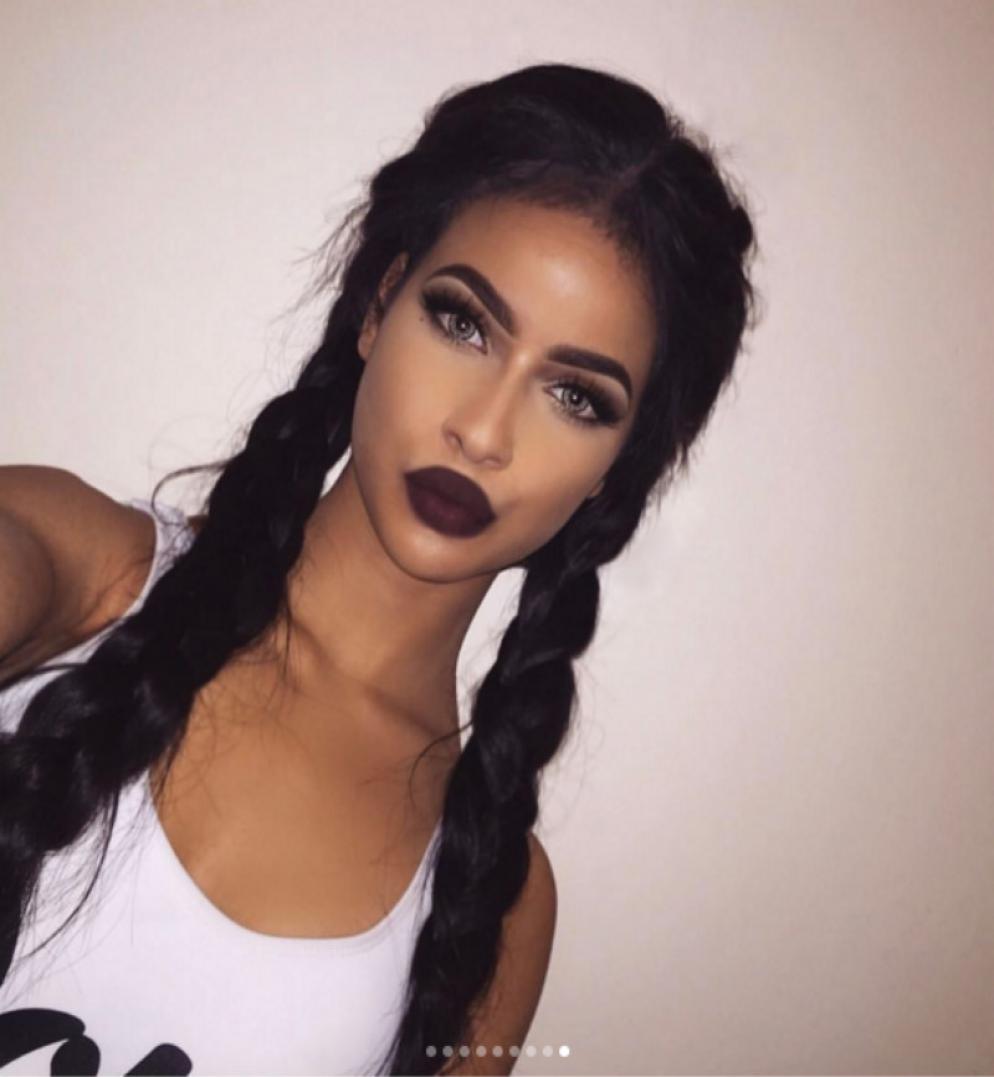 Chemical fiber front lace wig women halfhand hook stylish black long straight hair big braids jaundice fish bone braids8025983
Chemical fiber front lace wig women halfhand hook stylish black long straight hair big braids jaundice fish bone braids8025983