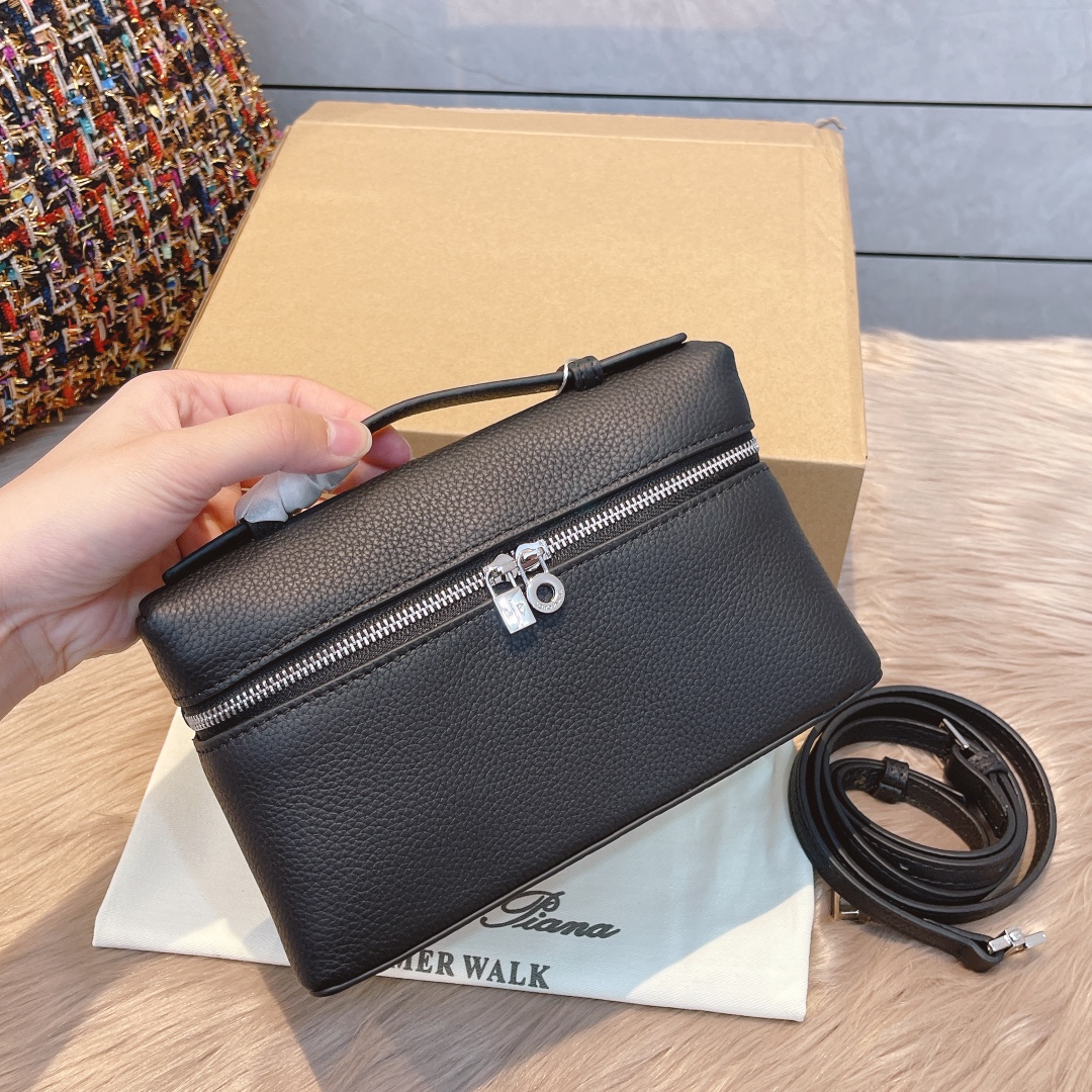The latest popular designer bag, luxury LoroPiana small square bags, high-quality genuine leather bags, handbag, fashion wallets, women's shoulder bags, Orange
The latest popular designer bag, luxury LoroPiana small square bags, high-quality genuine leather bags, handbag, fashion wallets, women's shoulder bags, Orange