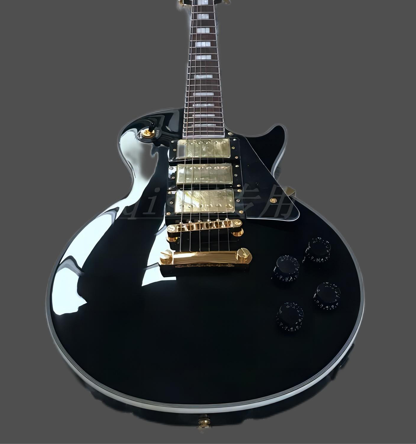 High Quality hot selling Factory custom shop electric guitar 3 piece pickups with pickguard you can custom made it gold hardware258
High Quality hot selling Factory custom shop electric guitar 3 piece pickups with pickguard you can custom made it gold hardware258