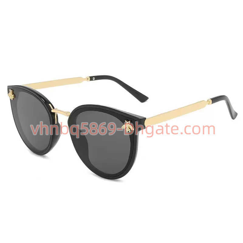 Luxury brands sunglasses Fashion multicolor classic Women Mens glasses Driving sport shading trend With box
Luxury brands sunglasses Fashion multicolor classic Women Mens glasses Driving sport shading trend With box