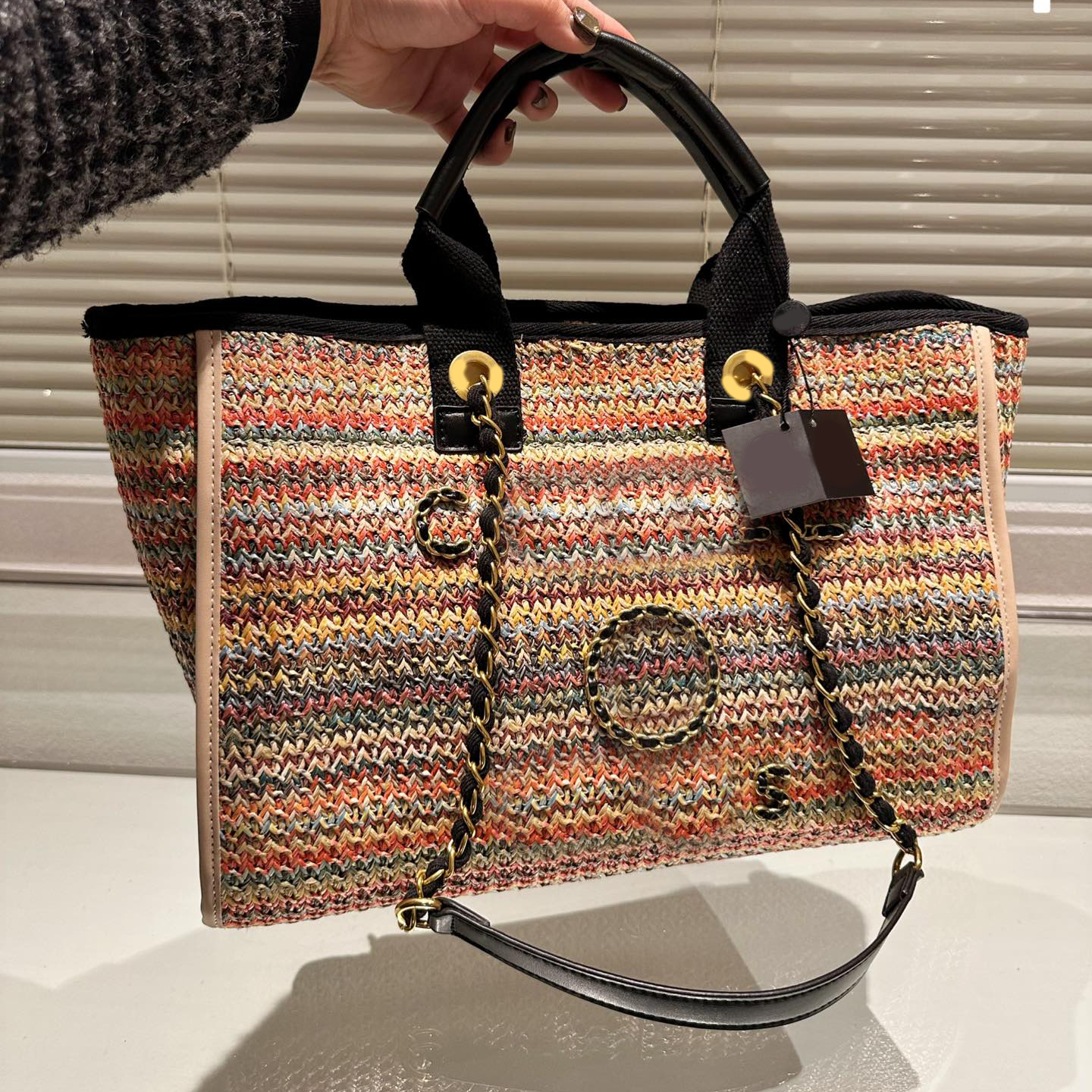 Casual Bags Totes Designer Brand Bag 2023 Beach Chains Crossbody Luxurys Handbag Fashion Shoulder High Quality Canvas Lady Women Letter Purse Phone, Box
Casual Bags Totes Designer Brand Bag 2023 Beach Chains Crossbody Luxurys Handbag Fashion Shoulder High Quality Canvas Lady Women Letter Purse Phone, Box